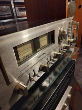 Preview: ROTEL RA 1412 größter Vollverstärker Bolide Klassiker Japan 1977